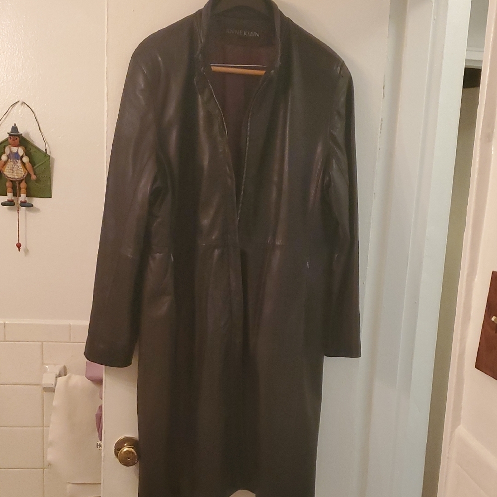 VINTAGE Anne Klein, Lamb Skin, Black Leather Midi Coat - Picture 1 of 6
